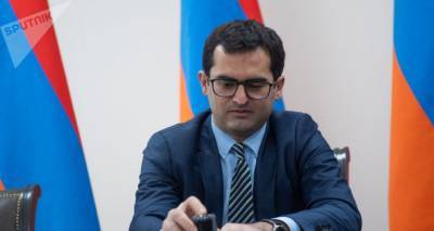 Акоп Аршакян - Следствие не возбудило дело по инциденту между армянским министром и журналистом - ru.armeniasputnik.am - Нападение