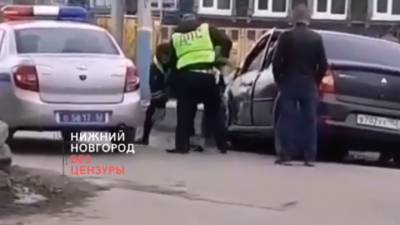 В Арзамасе пьяный водитель протаранил три автомобиля, пытаясь скрыться от полиции
