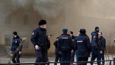 Арендатора вспыхнувших на "Невской мануфактуре" помещений доставили в СК