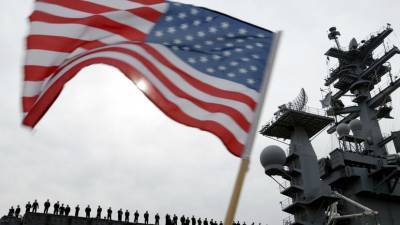 Военный эксперт оценил планы США направить корабли к границам России