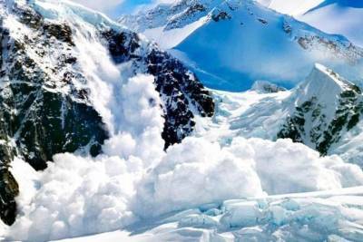 В горах Сочи действует экстренное предупреждение по лавноопасности