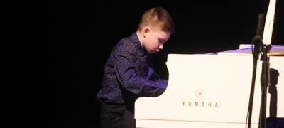 Юный пианист из Карелии победил на всероссийском конкурсе для одаренных детей и подростков