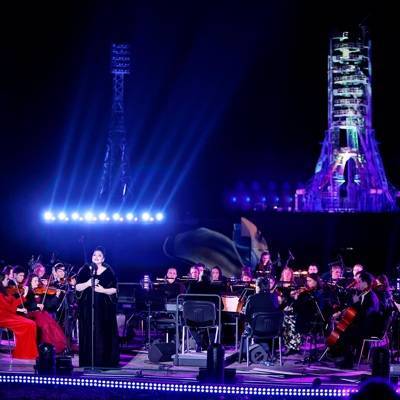 На Байконуре состоялся праздничный концерт «Юбилей полета человека в космос»