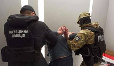 На Одесчине двух иностранцев похитили и пытали утюгом в течение нескольких месяцев