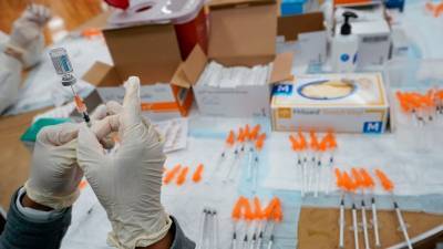 Регуляторы США рекомендовали приостановить использование вакцины Johnson & Johnson