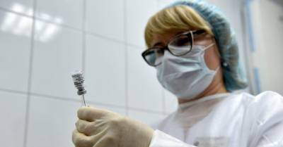 До середины июня Латвия введет "зеленые сертификаты" для вакцинированных и переболевших