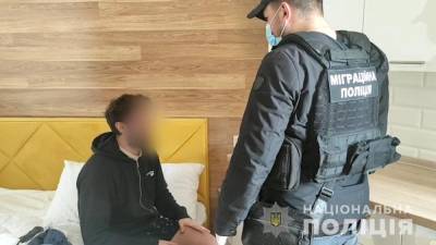 Похитили и пытали 2 месяца: полиция спасла иностранцев в Одессе