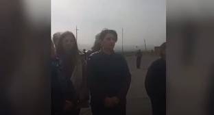Родные военнопленных заблокировали здание администрации Ширакской области