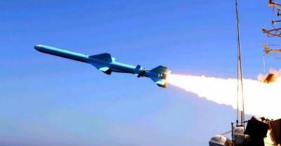 СМИ: Иран выпустил ракету по израильскому судну у берегов ОАЭ