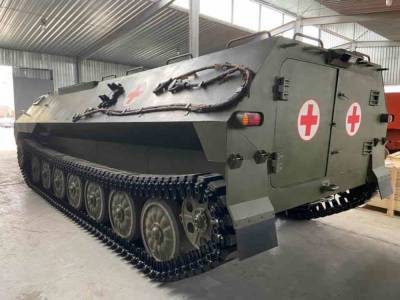 Украинская компания представила новые медицинские бронеавтомобили: фото