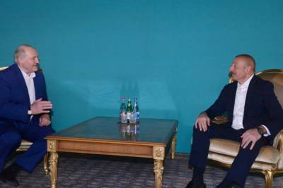 В Баку неформальная встреча Алиева и Лукашенко продолжалась пять часов