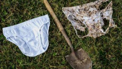 2 тысячи пар белых трусов закопают в землю в Швейцарии в рамках эксперимента
