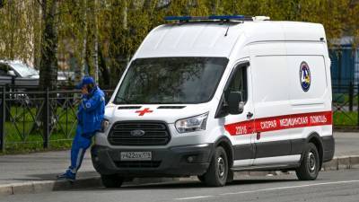 Пожилого мужчину обнаружили с огнестрельным ранением головы в Москве