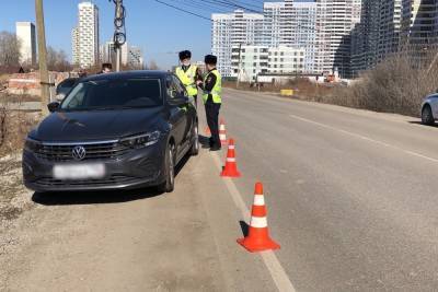 Водитель «Фольксваген» сбил 11-летнего мальчика на самокате в Екатеринбурге