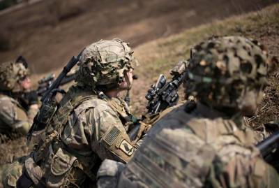 НАТО перебросит 500 военных в Германию