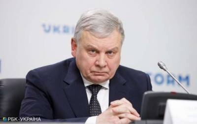 Министр обороны Украины доложит обстановку с безопасностью в регионе в Европарламенте