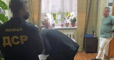 Зарабатывали на умерших от COVID-19: полиция задержала врачей одной из больниц Киева