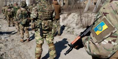 На Донбассе за сутки погиб украинский военный, трое получили ранения
