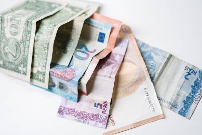 Курс валют на 14 апреля: доллар и евро стремительно растут в цене