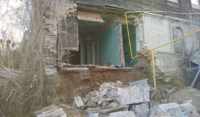 В центре Самары рухнула стена жилого дома