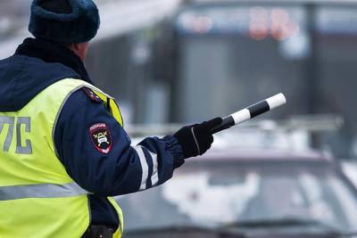 В Астрахани два автоинспектора составили фиктивный протокол, чтобы улучшить показатели