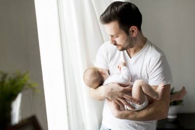 Отцы смогут получить оплачиваемый короткий отпуск после рождения ребенка