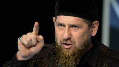 Кадыров: Коран не та книга, чтобы позволять Навальному трогать ее своими грязными руками
