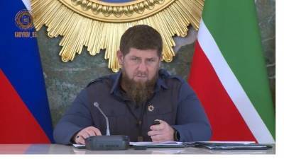Кадыров призвал администрацию ИК-2 не выдавать Коран Навальному