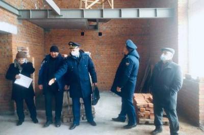 Прокурор Краснофлотского района осмотрел проблемные долгострои в Хабаровске