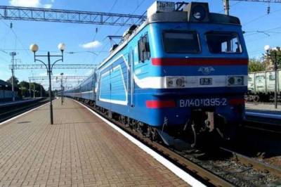 Укрзализныця возобновляет движение поезда Львов – Ужгород
