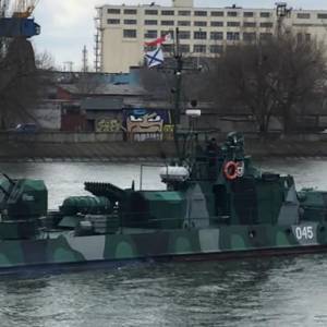 В Черное море идут 15 кораблей Каспийской флотилии РФ