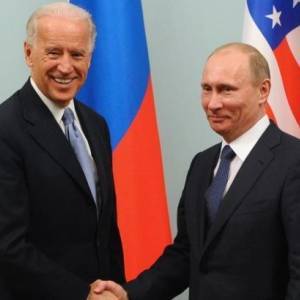 Байден переговорил с Путиным: что обсуждали