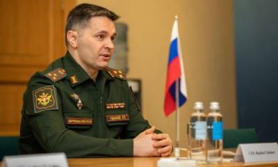 Российского военного атташе в Латвии обвиняют в нарушении правил карантина