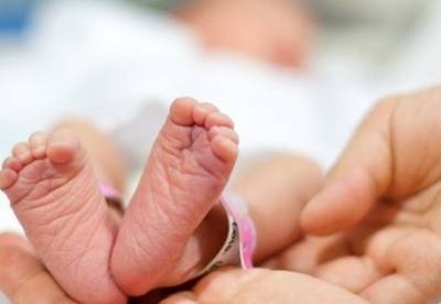 Кабмин предлагает поднять выплаты при рождении ребенка до 50 тысяч гривен