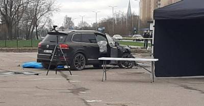 Полиция выяснила личность застреленного в Пурвциемсе, начился поиск нападавших