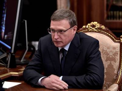 «Не прислушивается к федеральному центру»: политологи оценили перспективы омского губернатора