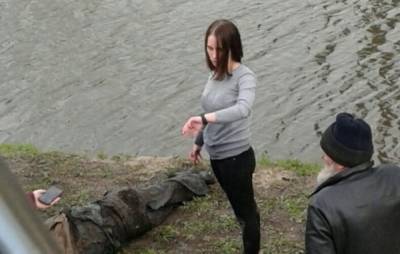 Мать из Петрозаводска бросилась в воду спасать утонувшего мужчину
