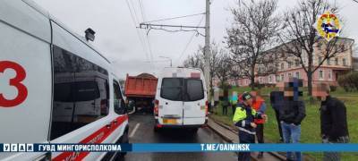 В Минске МАЗ протаранил маршрутку — два пассажира в больнице