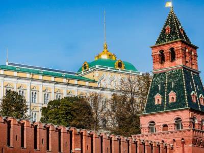 В Кремле не исключают, что Россию могут отключить от западных платежных систем