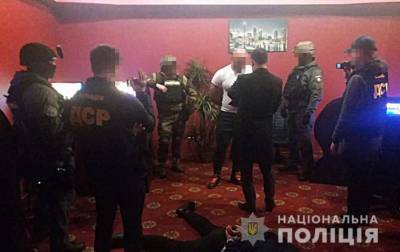 Киевская банда вымогателей предстанет перед судом - lenta.ua - Киев