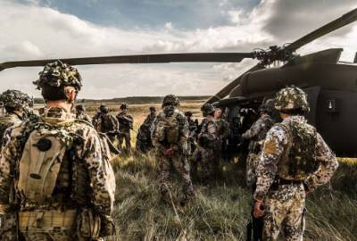 Военная техника и солдаты НАТО: В Донбасс прибыл эшелон из Польши