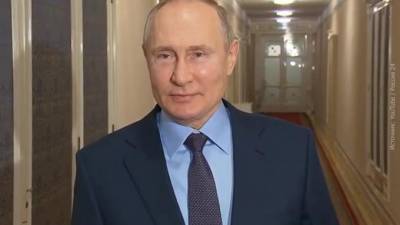Путин рассказал, что вторая прививка от коронавируса прошла без побочных явлений