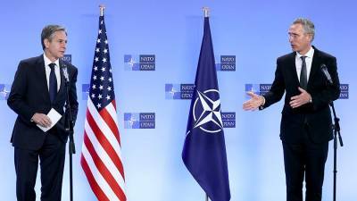 Блинкен и Столтенберг выступили за оказание поддержки Украине от НАТО