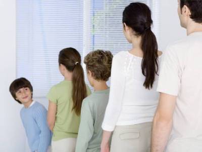 Семейный психолог и семейная терапия
