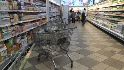 Цены на основные продукты питания взлетели на Украине