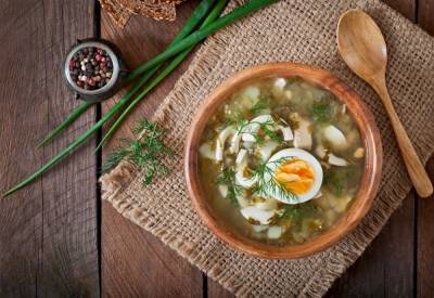 Как приготовить суп со щавелем и яйцом: домашний рецепт - 24tv.ua