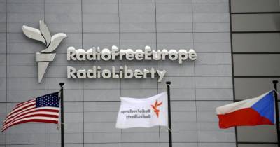 "Радио Свобода" и "Настоящее время" предлагают сотрудникам покинуть Россию