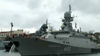 Россия проводит военные учения в Черном море