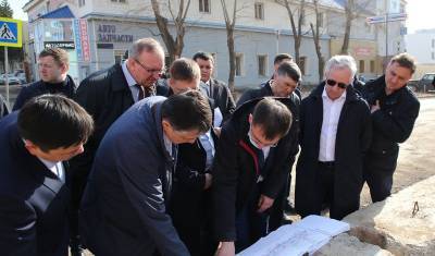 «Ждали, пока потеплеет»: Мэр Уфы объяснил, почему так долго ремонтируют Комсомольскую