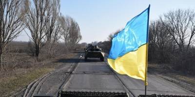 Россия стягивает военных к границе Украины - Можно отключить РФ от SWIFT, сблизиться с НАТО и США - ТЕЛЕГРАФ
